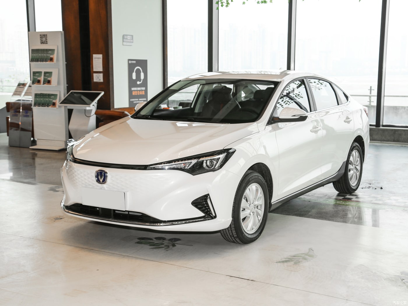 Changan ev 460